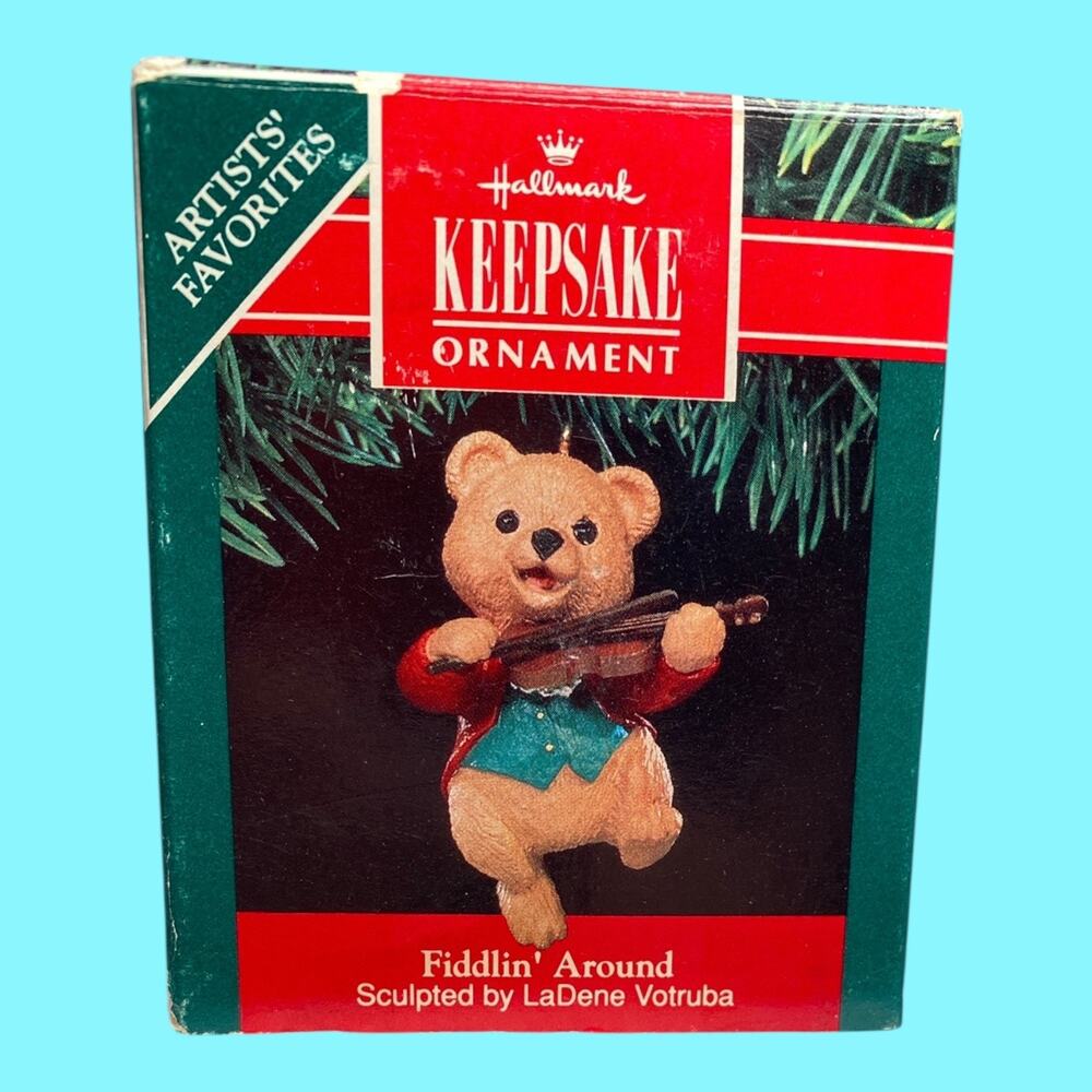 Vtg 1991 Fiddlin' Around Bear Hallmark Christmas Ornament by Ladene Votruba